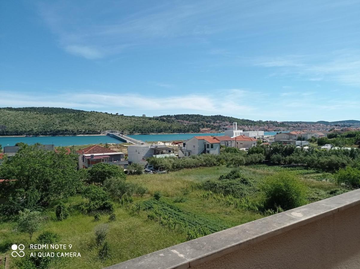 Apartmani Barisic Trogir Exterior photo