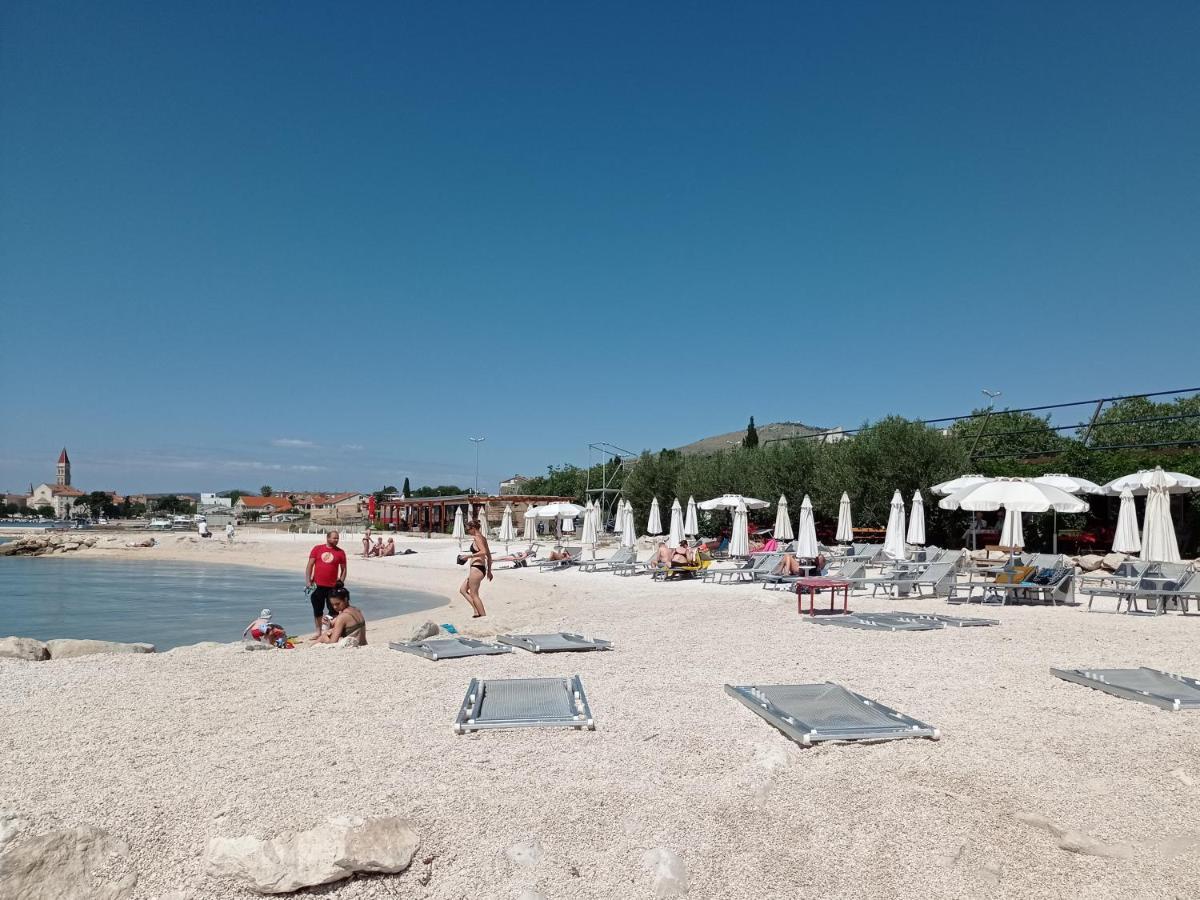 Apartmani Barisic Trogir Exterior photo