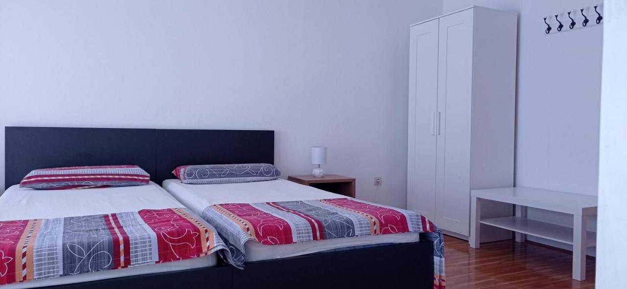 Apartmani Barisic Trogir Exterior photo